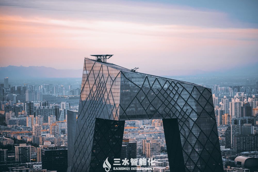 　　能源管理系統(tǒng)應(yīng)當(dāng)實(shí)現(xiàn)的功能包括控制功能、自檢功能、對(duì)時(shí)功能、安全功能、聯(lián)動(dòng)功能、管理功能、故障報(bào)警、安全校驗(yàn)等功能。下面三水智能化一一講解。